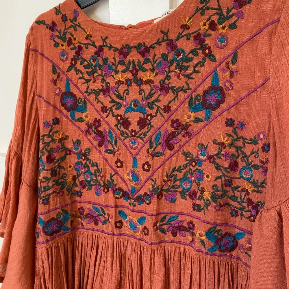Umgee Boho Bliss Dress Clay Bohemian Embroidery Flowy‎ Sleeves Keyhole Button M